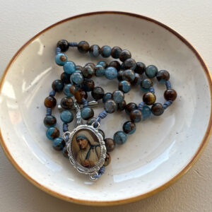 Różaniec z Matką Teresą z Kalkuty